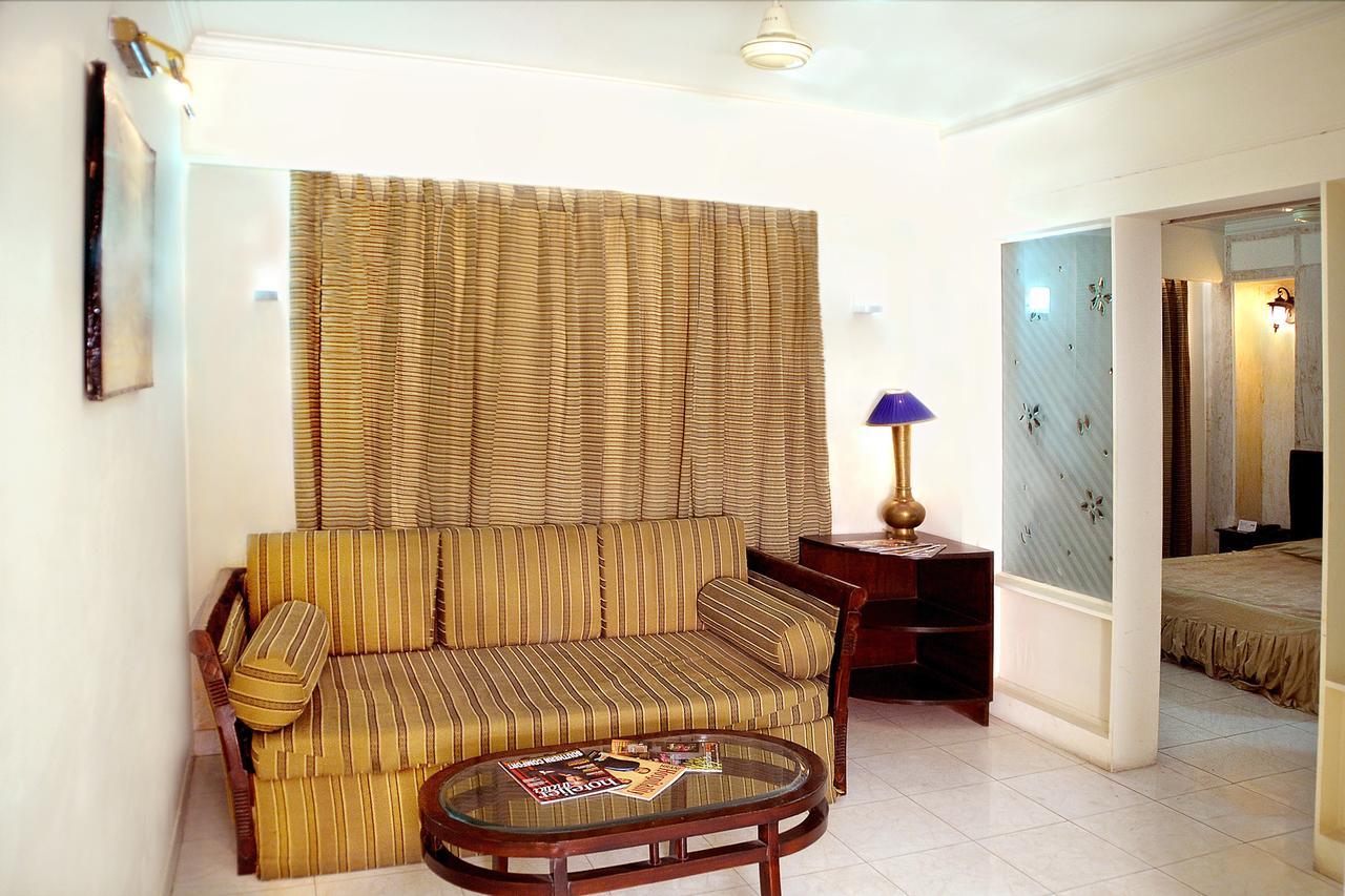 Hotel Ganga Ratan Agra  Exterior foto
